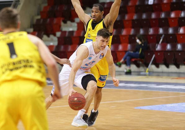 Ludwigsburg , Basketball easyCredit BBL Bundesliga , MHP RIESEN Ludwigsburg vs SYNTAINICS MBC , Michal Michalak MBC