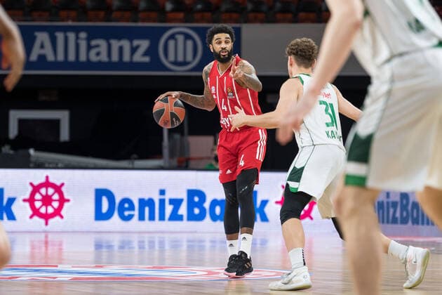 Basketball, Euroleague, day0 04 2021, FC Bayern Munich Zalgiris Kaunas Pictured Dennis Jerome SEELEY FC Bayern Munich, 4 and Rokas JOKUBAITIS Zalgiris Kaunas, 31 Munich Audi Dome Bayern Germany. Copyright: Passion2Press.dex xMarkusxFischerx