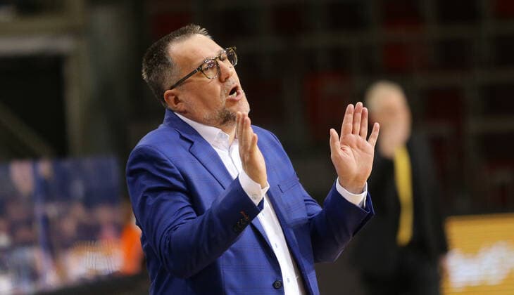 Ludwigsburg , Basketball easyCredit BBL Bundesliga , MHP RIESEN Ludwigsburg vs SYNTAINICS MBC , Silvano Poropat coach MBC