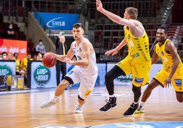 Michal Michalak SYNTAINICS MBC 23 Jonas Wohlfarth Bottermann MHP RIESEN Ludwigsburg 18 Jaleen Smith MHP RIESEN Ludwigsburg 3 1 Basketball Bundesliga easyCredit BBL MHP RIESEN Ludwigsburg SYNTAINICS MBC on 01 04 2021 in Ludwigsburg MHPArena , Baden Wuerttemberg, Germany Ludwigsburg 01 04 21 Basketball , 01 04 2021, Ludwigsburg Germany xpxsdx