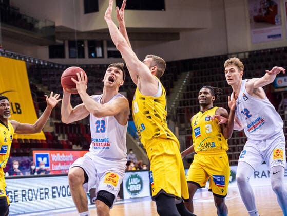 1 Basketball Bundesliga easyCredit BBL MHP RIESEN Ludwigsburg SYNTAINICS MBC on 01 04 2021 in Ludwigsburg MHPArena , Baden Wuerttemberg, Germany Ludwigsburg 01 04 21 Basketball , 01 04 2021, Ludwigsburg Germany xpxsdx