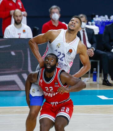MATCH Matchday 33 Euroleague Men Madrid Real Madrid vs Olympiacos Piraeus Edy Tavares Charles Jenkins Madrid Madrid Madrid Spain Basketball  Copyright: xAlbaxPachecox