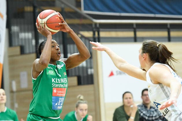Halle, Germany 03 April 2021 1 BBL Women Play Off 2020 2021 Gisa Lions SV Halle vs Rutronik Stars Keltern v li Emmanuella Mayombo Keltern and Barbora Kasparkova Halle Erdgas Sportarena Sachsen Anhalt Copyright: xFotostandx xxBallaschx