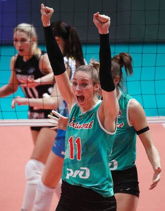 KAZAN, RUSSIA â€“ APRIL 3, 2021: Lokomotiv Kaliningrad s Louisa Lippmann (front) celebrates in the final match between Dynamo Moscow and Lokomotiv Kaliningrad in the Final of 6 of the 2020 2021 Russian Womenâ€™s Volleyball Super League at Kazan Volleyball Centre. Yegor Aleyev TASS  TS0FB738