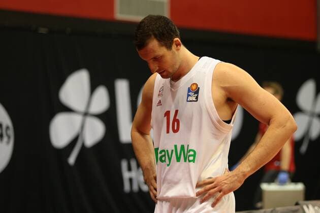 Paul Zipser Muenchen is disappointed after defeat in Giessen Jobstairs Giessen 46ers vs FC Bayern Muenchen, Basketball, easyCredit BBL, 03 04 2021 Jobstairs Giessen 46ers vs FC Bayern Muenchen, Basketball, easyCredit BBL, 03 04 2021 Giessen Copyright: xEibner-Pressefotox EP_RWS