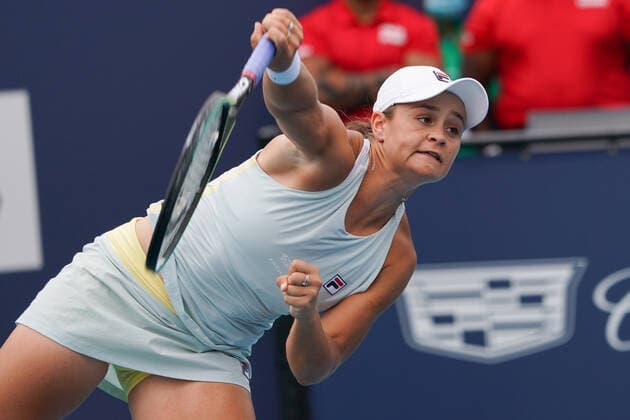 MIAMI GARDENS, FL - APRIL 03: Ashleigh Barty (AUS) serves during the women™s finals of the Miami Open on April 3, 2021, at Hard Rock Stadium in Miami Gardens, Florida. (Photo by Michele Eve Sandberg Icon Sportswire) TENNIS: APR 03 Miami Open Icon2104031341