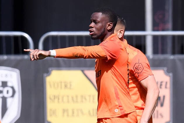 JOIE - FAIR PLAY - 19 Stephy Alvaro MAVIDIDI (mhsc) FOOTBALL : Angers vs Montpellier - Ligue 1 Uber Eats - 04 04 2021 FEP Panoramic 