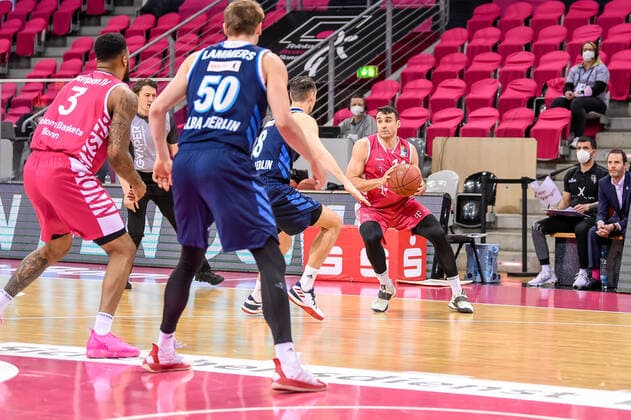 easyCredit BBL, Telekom Baskets Bonn vs Alba Berlin, 04 04 2021 Anthony DiLeo Telekom Baskets Bonn 11 , easyCredit BBL, Telekom Baskets Bonn vs Alba Berlin on 04 04 2021 at Telekom Dome Bonn, Bonn Nordrhein Westfalen Copyright: xBEAUTIFULxSPORTS Mueller-Laschetx