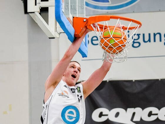 04 04 2021, xpsx, Basketball 2 Bundesliga Pro B Playoffs Group Stage, EBBECKE White Wings Hanau ART Giants Düsseldorf v l Marko Dordevic EBBECKE WHITE WINGS Hanau Hanau Hesse Germany DEU