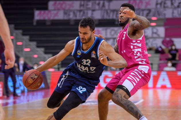 easyCredit BBL, Telekom Baskets Bonn vs Alba Berlin, 04 04 2021 Johannes Thiemann Alba Berlin 32 , James Thompson IV Telekom Baskets Bonn 3 , easyCredit BBL, Telekom Baskets Bonn vs Alba Berlin on 04 04 2021 at Telekom Dome, Bonn Nordrhein Westfalen Copyright: xBEAUTIFULxSPORTS Mueller-Laschetx