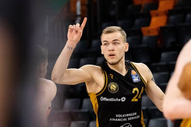 Arnas Velicka Loewen Braunschweig 24 GER, Ratiopharm Ulm vs Loewen Braunschweig, easycredit 1 Bundesliga Basketball, 26 Matchday, Season 2020 21, 05 04 2021 Ratiopharm Ulm vs Loewen Braunschweig, 1 Basketball Bundesliga New Ulm. Copyright: xEibner-Pressefoto RogerxBuerkex EP_EER