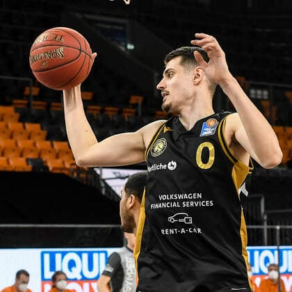 GER, BBL, ratiopharm ulm vs Basketball Löwen Loewen Braunschweig 05 04 2021, ratiopharm arena, Neu Ulm, GER, BBL, ratiopharm ulm vs Basketball Löwen Loewen Braunschweig, pictured Lukas Wank Braunschweig, 0 nordphotoxGmbHx xHafner nph00200