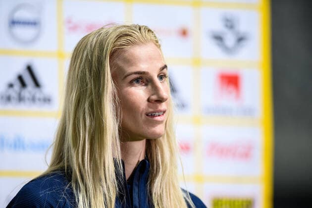210406 Sofia Jakobsson of Sweden speaks to media after a training session with the Swedish women s national football team on April 6, 2021 in Stockholm Photo Jesper Zerman BILDBYRAN COP 234 JZ0079 fotboll football soccer fotball womenÂ s national team practice bbeng dam women,  Copyright: JESPERxZERMAN BB210406JZ096
