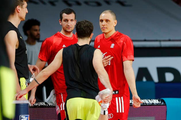 29 Matchday of the easyCredit BBL Basketball Bundesliga on 06 April 2021at the Audi Dome in Munich Bavaria Germany Season 2020 2021 FC Bayern München vs Medi Bayreuth Robin Amaize FC Bayern München 15 right Bastian Doreth Medi Bayreuth 10 left