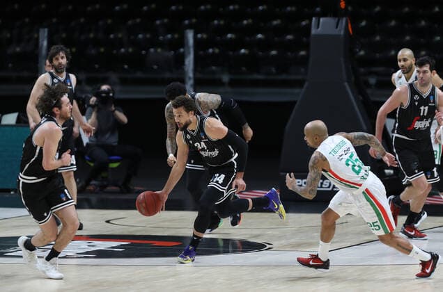 Kyle Weems (Segafredo Virtus Bologna) during the Eurocup baksetball game Virtus Segafredo Vs Unics Kazan - Bologna, Italy, April 4, 2021 - photo: corrispondente_Bologna LiveMedia  Copyright: xLiveMedia CorrispondentexBolognax xLiveMediax 0