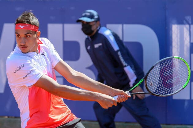 2021 Sardegna Open Tennis - 20210406 CAGLIARI, ITALY, APR 06: Lorenzo Sonego in action during the ATP, Tennis Herren Tour 250 Sardegna Open tennis match in Cagliari, Italy on April 06, 2021. Cagliari Tennis Club Cagliari Italy 6463_236817 Copyright: xGiampieroxSposito PentaxPressx