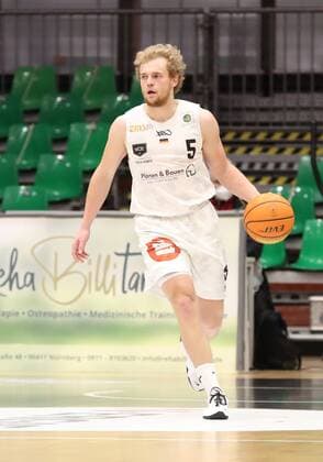 07 04 2021 Basketball Season 2019 2020 2 Bundesliga Pro A 12 Spieltag Nürnberg Falcons Basketball Club NBC Bayer Giants Leverkusen DaMa Manuel Feuerpfeil 5, Nürnberg Falcons BC NBC