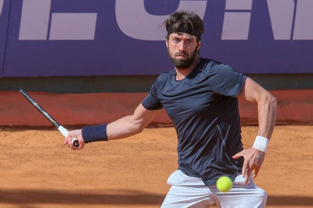 2021 Sardegna Open Tennis - 20210407 CAGLIARI, ITALY, APR 07: Nikoloz Basilashvili in action during the ATP, Tennis Herren Tour 250 Sardegna Open tennis match in Cagliari, Italy on April 07, 2021. Cagliari Tennis Club Cagliari Italy 6467_236923 Copyright: xGiampieroxSposito PentaxPressx