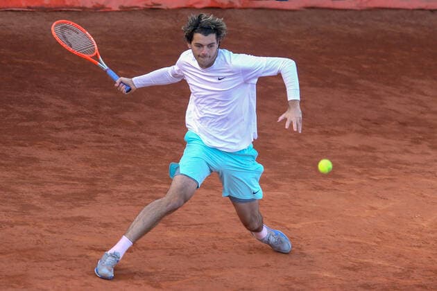 2021 Sardegna Open Tennis - 20210407 CAGLIARI, ITALY, APR 07: Taylor Fritz in action during the ATP, Tennis Herren Tour 250 Sardegna Open tennis match in Cagliari, Italy on April 07, 2021. Cagliari Tennis Club Cagliari Italy 6467_236935 Copyright: xGiampieroxSposito PentaxPressx