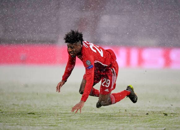 07 04 2021, Fussball Championslaegue FC Bayern München Paris Saint Germain 07 04 2021, Fussball Championsleague 2020 2021, Viertelfinale, FC Bayern München Paris St Germain, in der Allianz Arena München Kingsley Coman Bayern München falls down Foto Bernd Feil M i S Pool Nur für journalistische Zwecke Only for editorial use According to the regulations of the DFL Deutsche Fußball Liga it is prohibited, DFL regulations prohibit any use of photographs as image sequences and or quasi video National and international NewsAgencies OUT Munich Allianz Arena Bayern Deutschland Poolfoto Bernd Feil M.i.S. Pool ,EDITORIAL USE ONLY