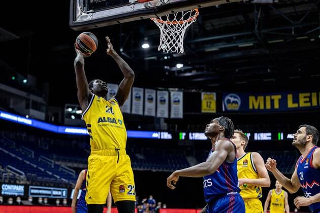 Basketball Berlin 08 04 2021 Euroleague Season 2020 2021 Alba Berlin Red Star Belgrade Christ Koumadje Alba Berlin, No 21
