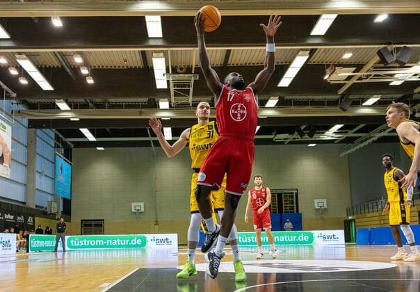 Eddy Edigin JR Bayer Giants Leverkusen, 17 ¨¨Tigers Tübingen vs Bayer Giants Leverkusen, 2 Basketball, Bundesliga, Pro A, Barmer 2 Basketball, Matchday 30, Season 2020 2021, 10 04 2021, ¨¨ Tigers Tübingen Bayer Giants Leverkusen, Basketball, 2 Bundesliga, Barmer 2 Basketball, Matchday 30, Season 2020 2021, 10 04 2021 Rottenburg am Neckar, Germany. Copyright: xDennisxDuddek xEibnerxPressefotox EP_DDU
