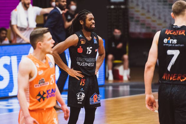 easyCredit BBL 27 Matchday RASTA Vechta vs NINERS Chemnitz, 10 04 2021 Marcus Thornton NINERS Chemnitz, 15 easyCredit BBL 27 Matchday RASTA Vechta vs NINERS Chemnitz on 10 04 2021 in Vechta RASTA Dome , Germany, Copyright: xBEAUTIFULxSPORTS Neddermannx