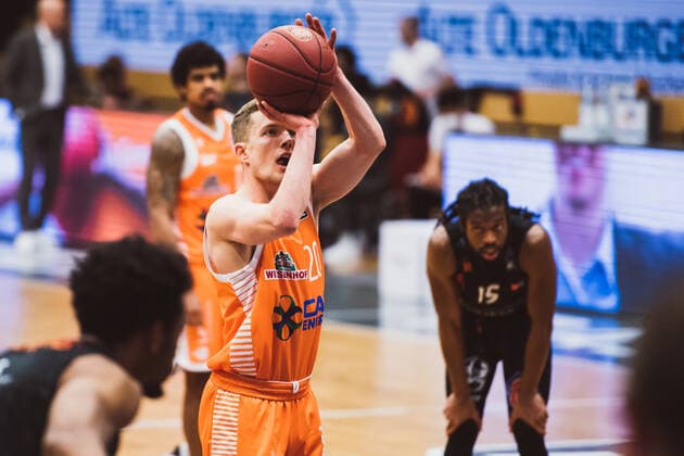 easyCredit BBL 27 Matchday RASTA Vechta vs NINERS Chemnitz, 10 04 2021 Jannes Hundt RASTA Vechta, 20 easyCredit BBL 27 Matchday RASTA Vechta vs NINERS Chemnitz on 10 04 2021 in Vechta RASTA Dome , Germany, Copyright: xBEAUTIFULxSPORTS Neddermannx