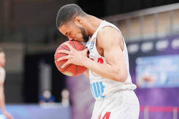 Germany , Goettingen, Sparkassen Arena GoeSF , 11 04 2021, emspor, emonline, despor, deonline, BG Goettingen vs s Oliver Wuerzburg, easyCredit BBL, 27 Spieltag Bild v l Copyright: HMBxMedia JulienxBecker