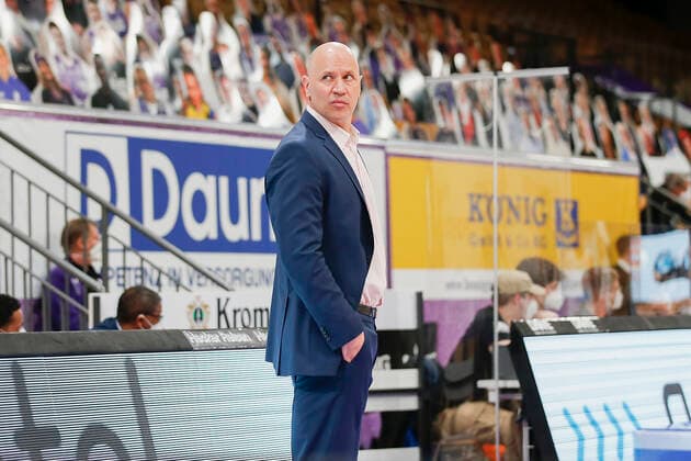 Germany , Goettingen, Sparkassen Arena GoeSF , 11 04 2021, emspor, emonline, despor, deonline, BG Goettingen vs s Oliver Wuerzburg, easyCredit BBL, 27 Spieltag Bild v l Copyright: HMBxMedia JulienxBecker