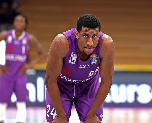 GSD zje123 season 2020 21 Easy credit Basketball Bundesliga BG Göttingen s Oliver Würzburg Göttingens Aubrey Dawkins.