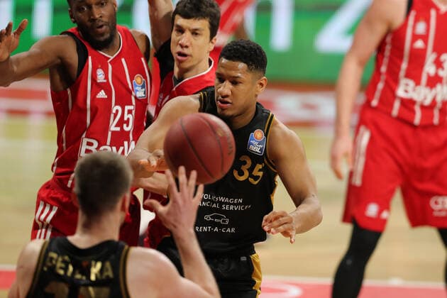 Karim Jallow Braunschweig GER, FC Bayern Basketball vs Loewen Braunschweig, basketball, easyCredit BBL, season 2020 2021, 11 04 2021, GER, FC Bayern Basketball vs Loewen Braunschweig, basketball, easyCredit BBL, season 2020 2021, 11 04 2021, Muenchen Copyright: xEIBNER MarcelxEngelbrechtx EP_EER