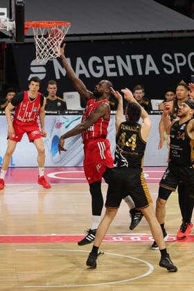 James Gist Muenchen with the basket GER, FC Bayern Basketball vs Loewen Braunschweig, basketball, easyCredit BBL, season 2020 2021, 11 04 2021, GER, FC Bayern Basketball vs Loewen Braunschweig, basketball, easyCredit BBL, season 2020 2021, 11 04 2021, Muenchen Copyright: xEIBNER MarcelxEngelbrechtx EP_EER