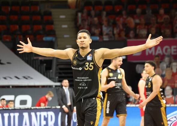 Subdued jubilation after victory over his ex club Braunschweigs 35 JALLOW after end of game basketball, Bayern Braunschweig, Bundesliga, 2020 2021 season, on 11 4 2021 in Munich, A U D I D O M E, Germany Source Copyright Credit Oryk HAIST xx