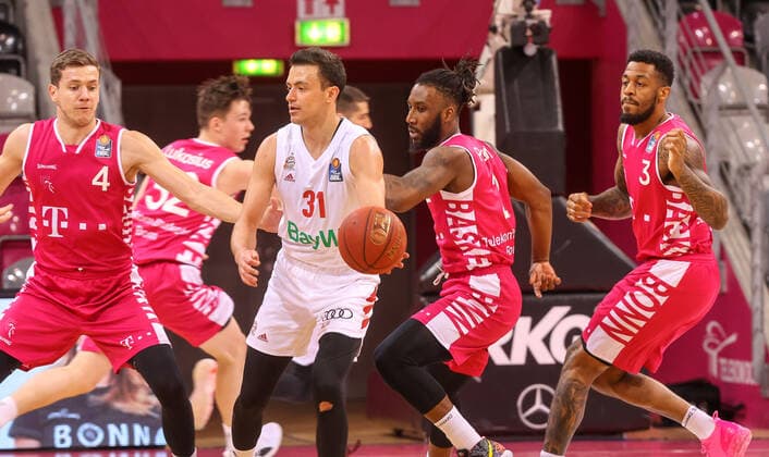 Xavier Polland TB Bonn 2 and Zan Sisko Bayern Muenchen 31 , Telekom Baskets Bonn vs Bayern Muenchen, Basketball, 1 Easy Credit Bundesliga, 30 Spieltag, 13 04 2021, Telekom Baskets Bonn vs Bayern Muenchen, Basketball, 1 Easy Credit Bundesliga, 30 Spieltag, 13 04 2021 Bonn Copyright: xJoergxNiebergall Eibner-Pressefox EP_JNL