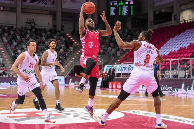 easyCredit BBL, Telekom Baskets Bonn vs FC Bayern Munich Basketball, 13 04 2021 Xavier Pollard Telekom Baskets Bonn 2 , easyCredit BBL, Telekom Baskets Bonn vs FC Bayern Munich Basketball on 13 04 2021 at Telekom Dome Bonn, Bonn North Rhine Westphalia Copyright: xBEAUTIFULxSPORTS Mueller-Laschetx