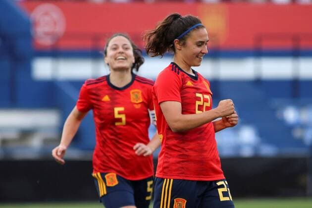 Spain s striker Nahikari Garcia (R) celebrates with teammates after scoring during the International Friendly, Länderspiel, Nationalmannschaft women soccer match between Spain and Mexico held at Antonio Lorenzo Cuevas, in Marbella, Malaga, southern Spain, 13 April 2021. Spain vs Mexico !ACHTUNG: NUR REDAKTIONELLE NUTZUNG!  Copyright: xDanielxPerezx GRAF3785 20210413-637539448061942764
