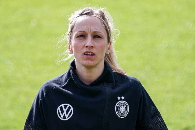 Kathrin Julia Hendrich Kathy Hendrich, DFB Women, 3 , Single image, Action, Portrait, 13 04 2021, Wiesbaden Germany , Football, Womens international match, Germany Norway, DFB DFL REGULATES PROHIBIT ANY USE OF PHOTOGRAPHS AS IMAGE SEQUENCES AND OR QUASI VIDEO xozx