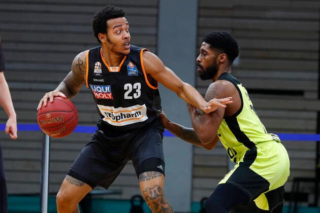 28 Matchday of the easyCredit BBL Basketball Bundesliga on 13 April 2021in the Oberfrankenhalle in Bayreuth Bavaria Germany season 2020 2021 Medi Bayreuth vs ratiopharm Ulm Lazeric Jones Medi Bayreuth 12 right Troy Caupain ratiopharm Ulm 23 left
