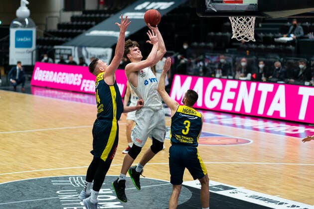 easyCredit Basketball Bundesliga, Hamburg, 14 04 2021 easyCredit Basketball Bundesliga, Hamburg Towers vs EWE Baskets Oldenburg, Maik Kotsar 11 Hamburg Towers Copyright: xBEAUTIFULxSPORTS Mohwinkelx