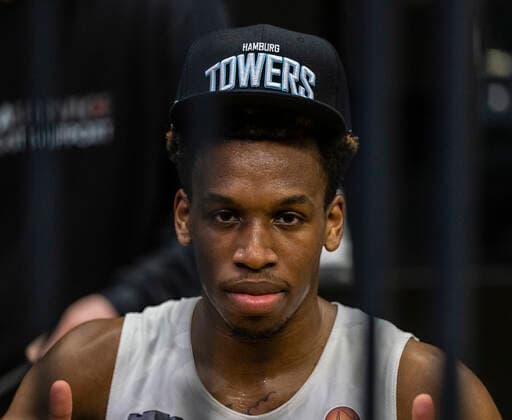 TJ Shorts Towers with Towers Cap 14 04 21, Hamburg Towers vs EWE Baskets Oldenburg, Hamburg Wilhelmsburg, edel optics Arena, easyCredit BBL, Basketball Bundesliga, 2020 2021 season, 28 match day Â