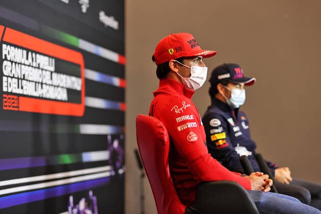F1 Grand Prix of Emilia Romagna 55 Carlos Sainz (ESP, Scuderia Ferrari Mission Winnow), 11 Sergio Perez (MEX, Red Bull Racing), F1 Grand Prix of Emilia Romagna at Autodromo Enzo e Dino Ferrari on April 15, 2021 in Imola, Italy. (Photo by xpbimages.com XPB Images FIA Pool via HOCH ZWEI) Imola Italy Poolfoto HOCH ZWEI Pool XPB Images ,EDITORIAL USE ONLY