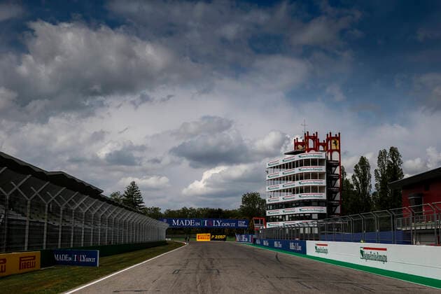 Track details during the Formula 1 Pirelli Gran Premio Del Made In Italy E Dell emilia Romagna 2021 from April 16 to 18, 2021 on the Autodromo Internazionale Enzo e Dino Ferrari, in Imola, Italy FORMULE 1: Grand prix Emilia Romagne - Preparations - 15 04 2021 DPPI PANORAMIC  00121003_F12021GP02ITA_JK064476