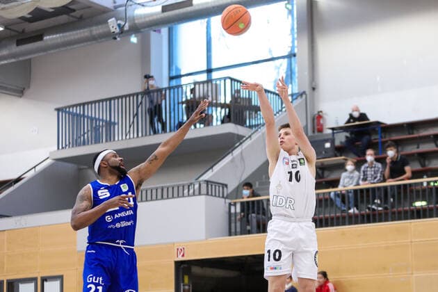 2 Basketball Bundesliga ProB ART Giants Duesseldorf vs VfL SparkassenStars Bochum, 16 04 2021 Finn Pook 10 ART Giants Duesseldorf 2 Basketball Bundesliga ProB ART Giants Duesseldorf vs VfL SparkassenStars Bochum on 16 04 2021, Duesseldorf Copyright: xBEAUTIFULxSPORTS KennyxBeelex