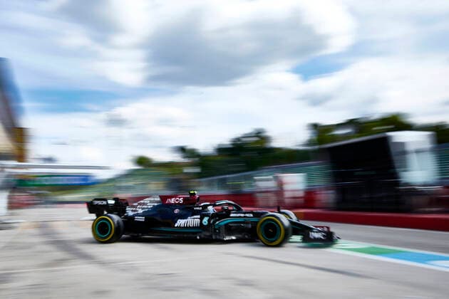 F1 Grand Prix of Emilia Romagna 77 Valtteri Bottas (FIN, Mercedes-AMG Petronas F1 Team), F1 Grand Prix of Emilia Romagna at Autodromo Enzo e Dino Ferrari on April 16, 2021 in Imola, Italy. (Photo by Steve Etherington for Mercedes-Benz Grand Prix Ltd. Daimler AG FIA Pool via HOCH ZWEI) Imola Italy Poolfoto HOCH ZWEI Pool Daimler AG ,EDITORIAL USE ONLY