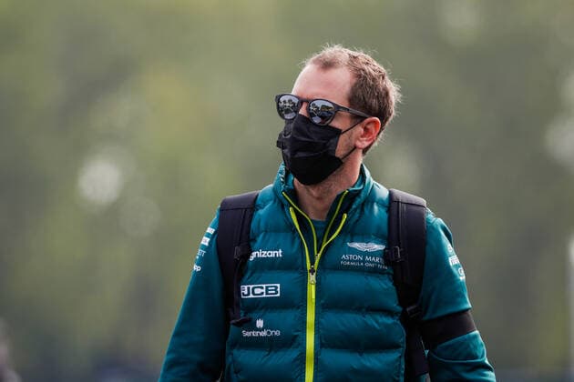 VETTEL Sebastian (ger), Aston Martin F1 AMR21, portrait during the Formula 1 Pirelli Gran Premio Del Made In Italy E Dell Emilia Romagna 2021 from April 16 to 18, 2021 on the Autodromo Internazionale Enzo e Dino Ferrari, in Imola, Italy - FORMULE 1 : Grand prix Emilie Romagne - Imola - Essais - 17 04 2021 DPPI Panoramic 