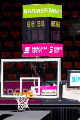 Match cancelled Coronafall at Alba Berlin The MagentaSport BBL Cup match is cancelled due to a Coronafall at Alba Berlin GER, MagentaSport BBL Pokal TOP FOUR, BG Goettingen vs Alba Berlin, easycredit 1 Bundesliga Basketball, season 2020 21, 17 04 2021, semifinal 1 matchday MagentaSport BBL Pokal TOP FOUR, BG Goettingen vs Alba Berlin, 1 Basketball Bundesliga Muenchen Copyright: xEibner-Pressefoto RogerxBuerkex EP_EER