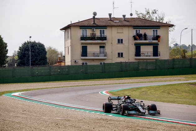 77 Valtteri Bottas FIN, Mercedes AMG Petronas F1 Team , F1 Grand Prix of Emilia Romagna at Autodromo Enzo e Dino Ferrari on April 17, 2021 in Imola, Italy Photo by HOCH ZWEI Imola Italy