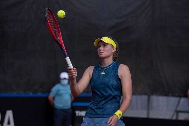 April 17, 2021, Cordoba Capital, Cordoba, Argentina: The player of the Kazakhstan national team, Nationalteam ELENA RYBAKINA (KAZ) No.23 WTA, Tennis Damen win to the player of the Argentine national team Nadia Podoroska (ARG) No.45 WTA 6-4, 6-4 in the Billie Jean King Cup by BNP Paribas Play-offs at the Cordoba Lawn Tennis Club on 17 Apr 2021. Cordoba Capital Argentina - ZUMAb196 20210417_zip_b196_026 Copyright: xDanielxBustosx