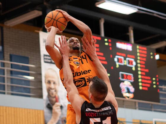 Kevin Bryant Wiha Panthers Schwenningen 44 wiha Panthers Schwenningen vs VFL Kirchheim Knights, Basketball, BARMER 2 BASKETBALL BUNDESLIGA, Playoff Group 2, 1 Matchday, 2020 2021, 17 04 2021, wiha Panthers Schwenningen vs VFL Kirchheim Knights, Basketball, BARMER 2 BASKETBALL BUNDESLIGA, Playoff Group, 1 Matchday, 2020 2021, 17 04 2021, Villingen Schwenningen Copyright: xMiclasxHaasis Eibner-Pressefotox EP_mhs